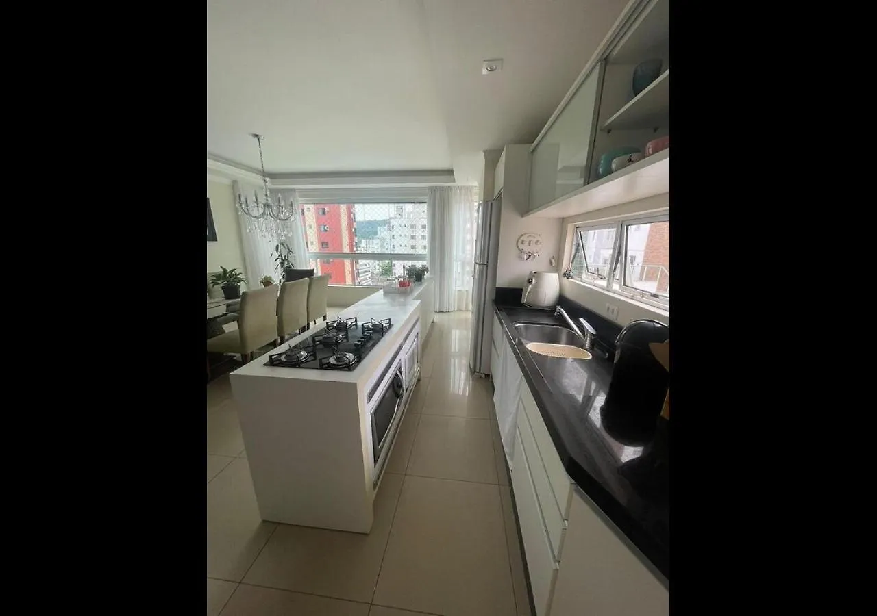 Apartamento Balneário Camboriú شقة